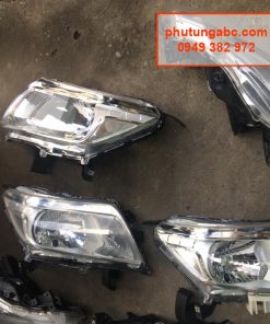 Đèn pha Navara NP300
