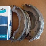 Bố Thắng Tang Trống Toyota Innova, Fortuner, Hilux, Hiace 2006–2016 Bendix BS1768 Chính Hãng Thái Lan